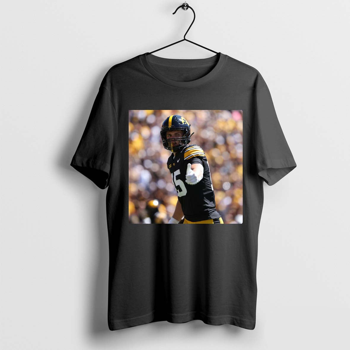 #Hawkeyes Vander Zee Approves T-shirt