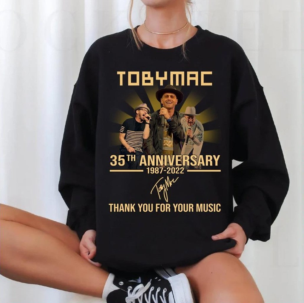 35th Anniversary 1987 2022 Thank You For Memories Signature Unisex Sweatshirt