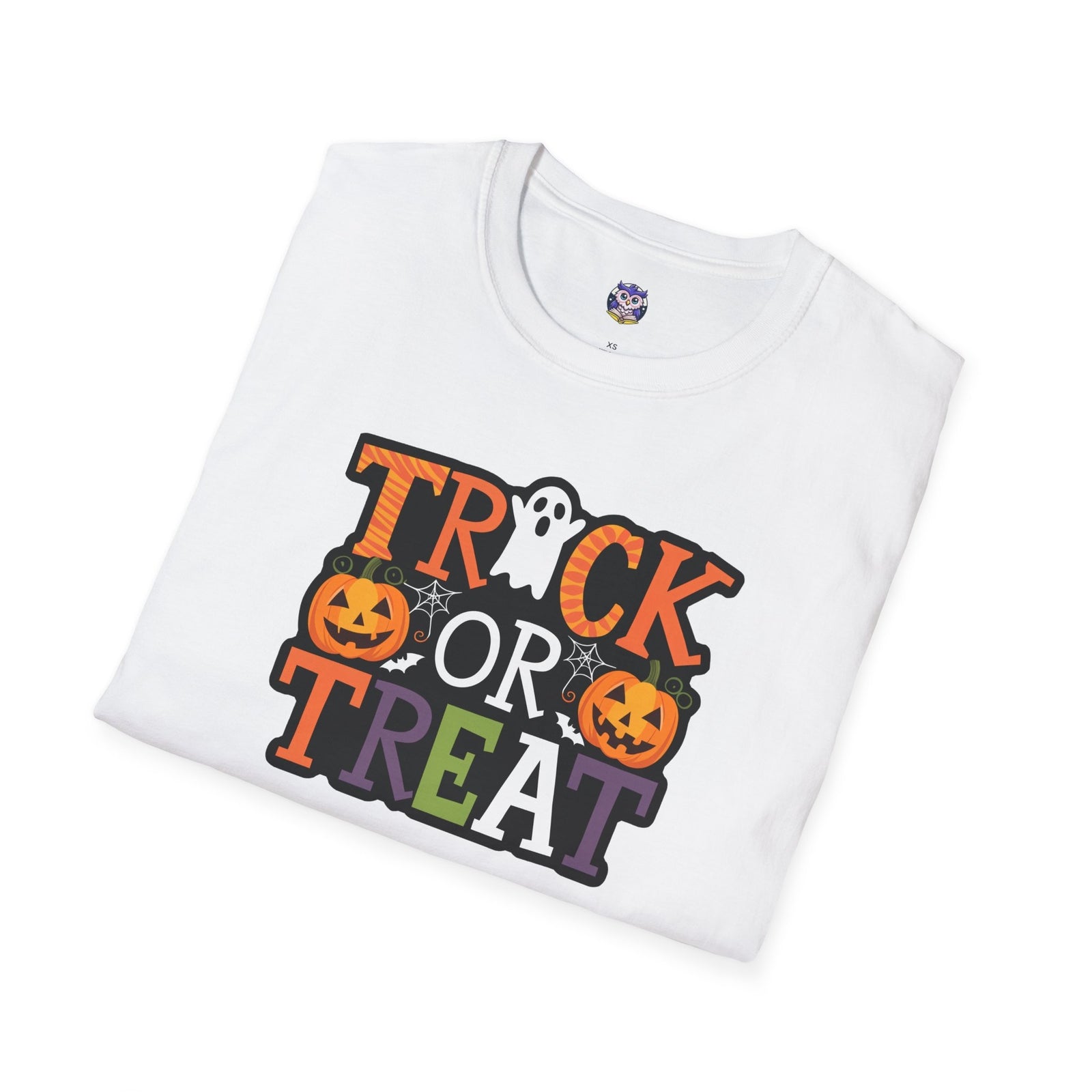 Trick or Treat Halloween T-Shirt Fun Ghosts,Pumpkins and Spooky Vibes for Adults