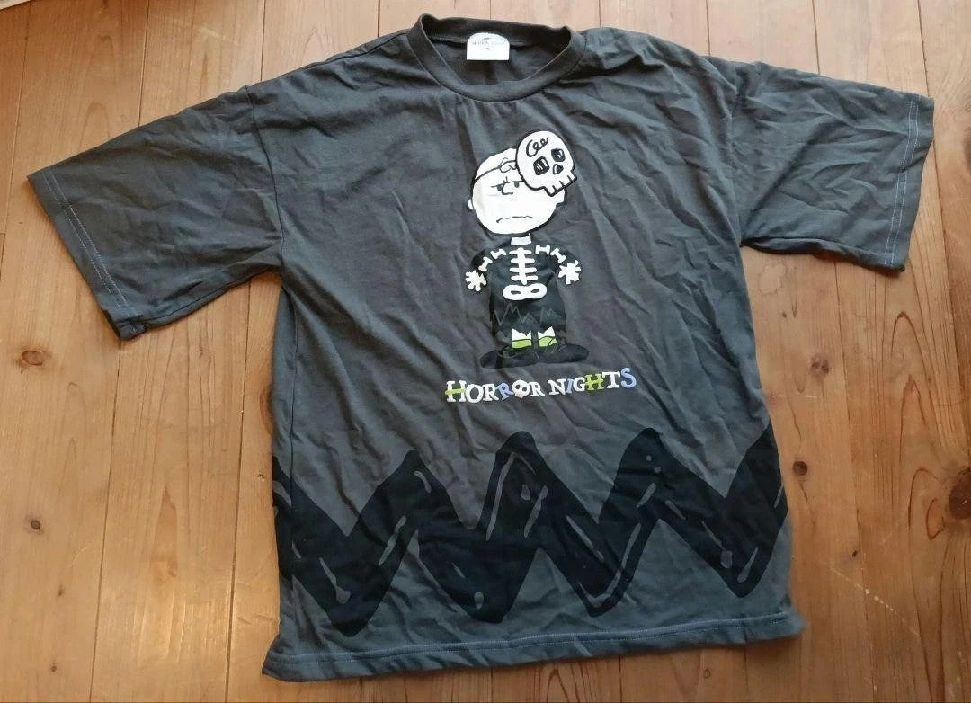 Vintage Halloween Horror Nights T-Shirt Spooky Cartoon Graphic Tee Funny Costume
