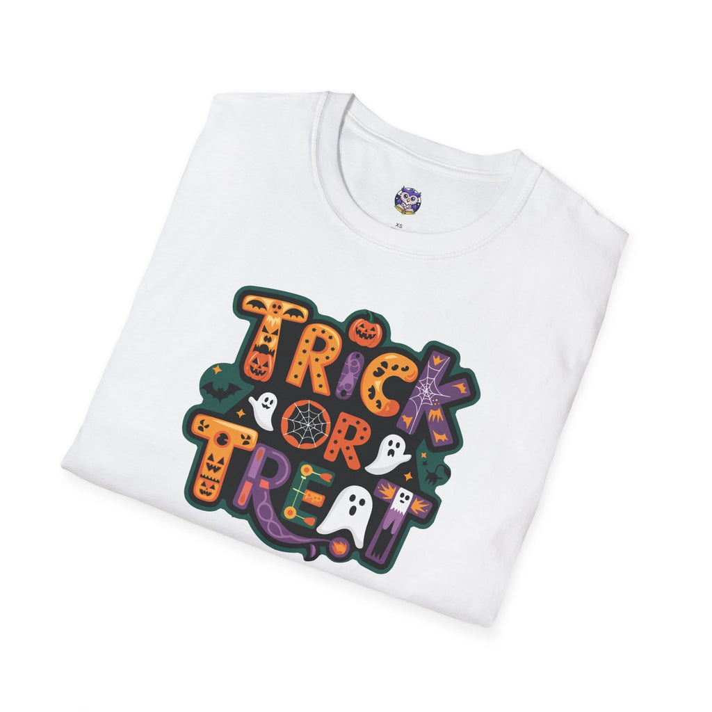 Trick or Treat Halloween T-Shirt – Fun Ghosts, Pumpkins & Bats for Spooky