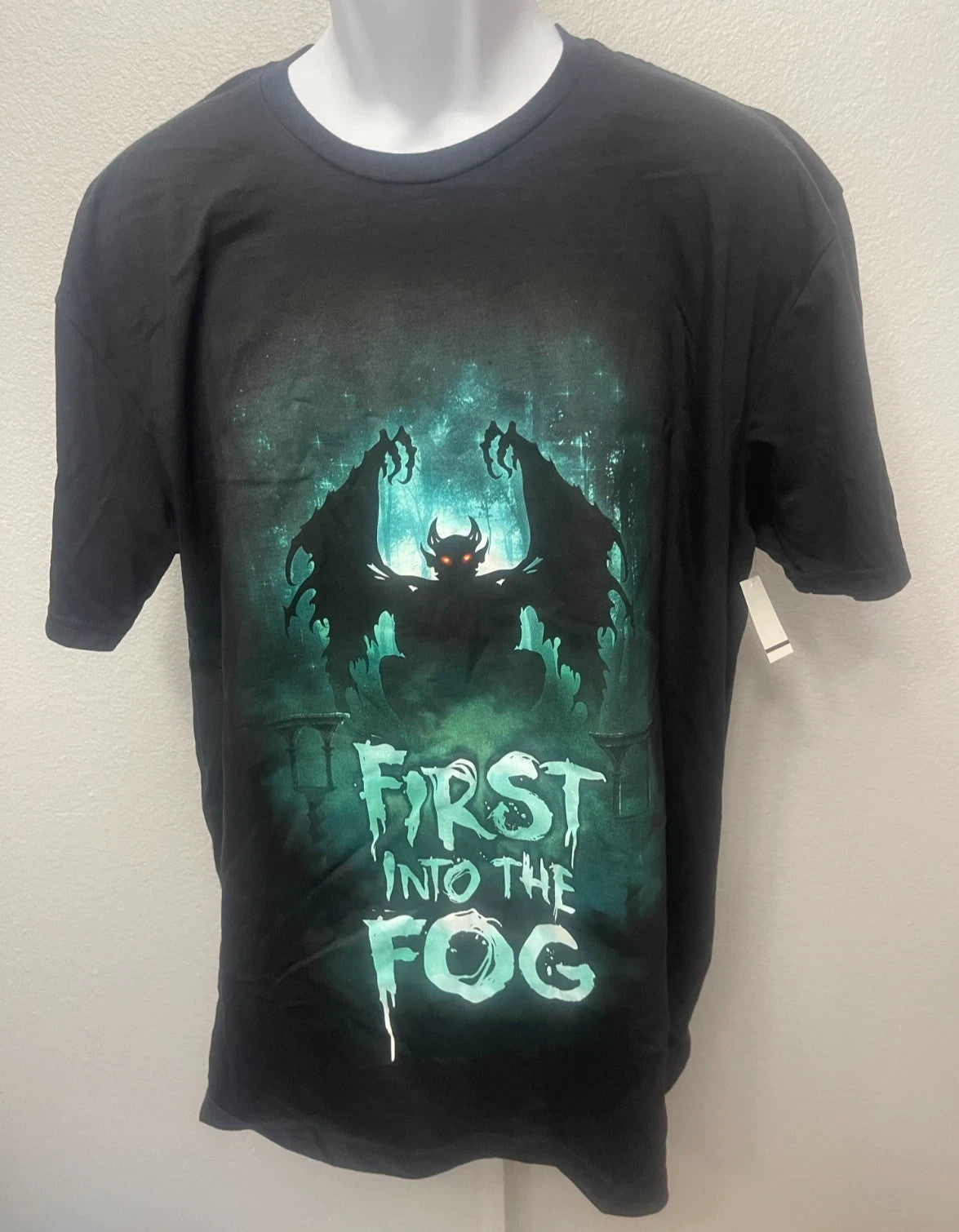 Universal Halloween Horror Nights HHN Premium Scream First Into the Fog T-Shirt