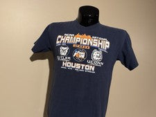 FINAL FOUR 2011 T-shirt NCAA Basketball Championship Medium UCONN Huskies Butler