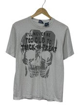 Vintage Y2K Big Print Never Too Old Trick or Treat Halloween Tee Size Medium