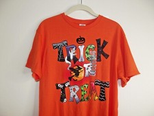 Halloween Graphic TRICK OR TREAT T-SHIRT - Adult MEDIUM Orange Short Sleeve NEW