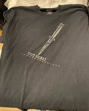 "Cut Here" Horror Tshirt.  Size XL.